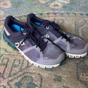 On Running Cloud Purple and Teal Sneakers/Running Shoes